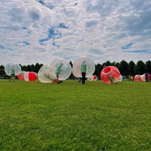 Bubbelvoetbal is een spel van Bosma sport- en spelverhuur